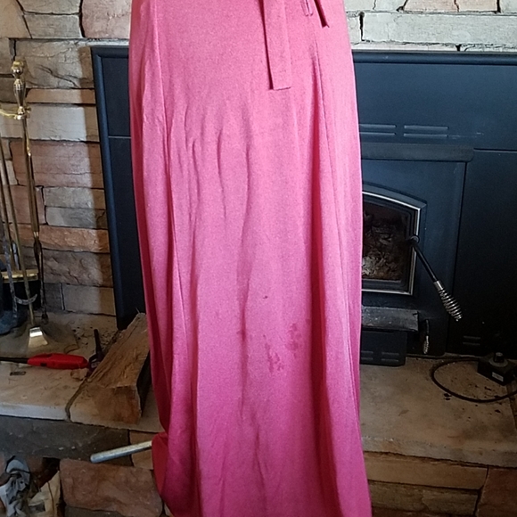 Vintage 80's formal Raspberry Burgundy Polyester gown dress - Picture 5 of 7